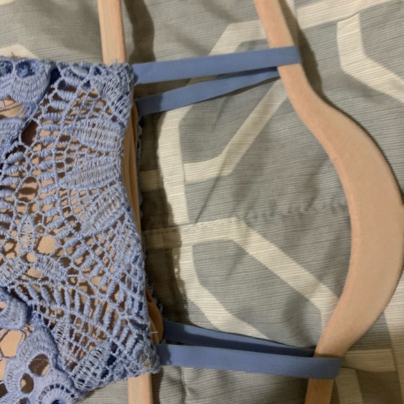 Small periwinkle and tan lace dress from Francescas - Picture 2 of 12